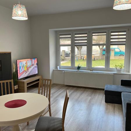 Апартаменты Apartament 3 Pokojowy Z Parkingiem Зомбковице-Слёнске Экстерьер фото