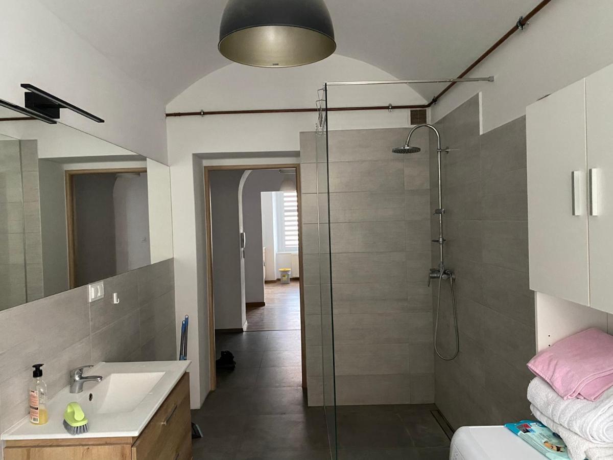 Апартаменты Apartament 3 Pokojowy Z Parkingiem Зомбковице-Слёнске Экстерьер фото